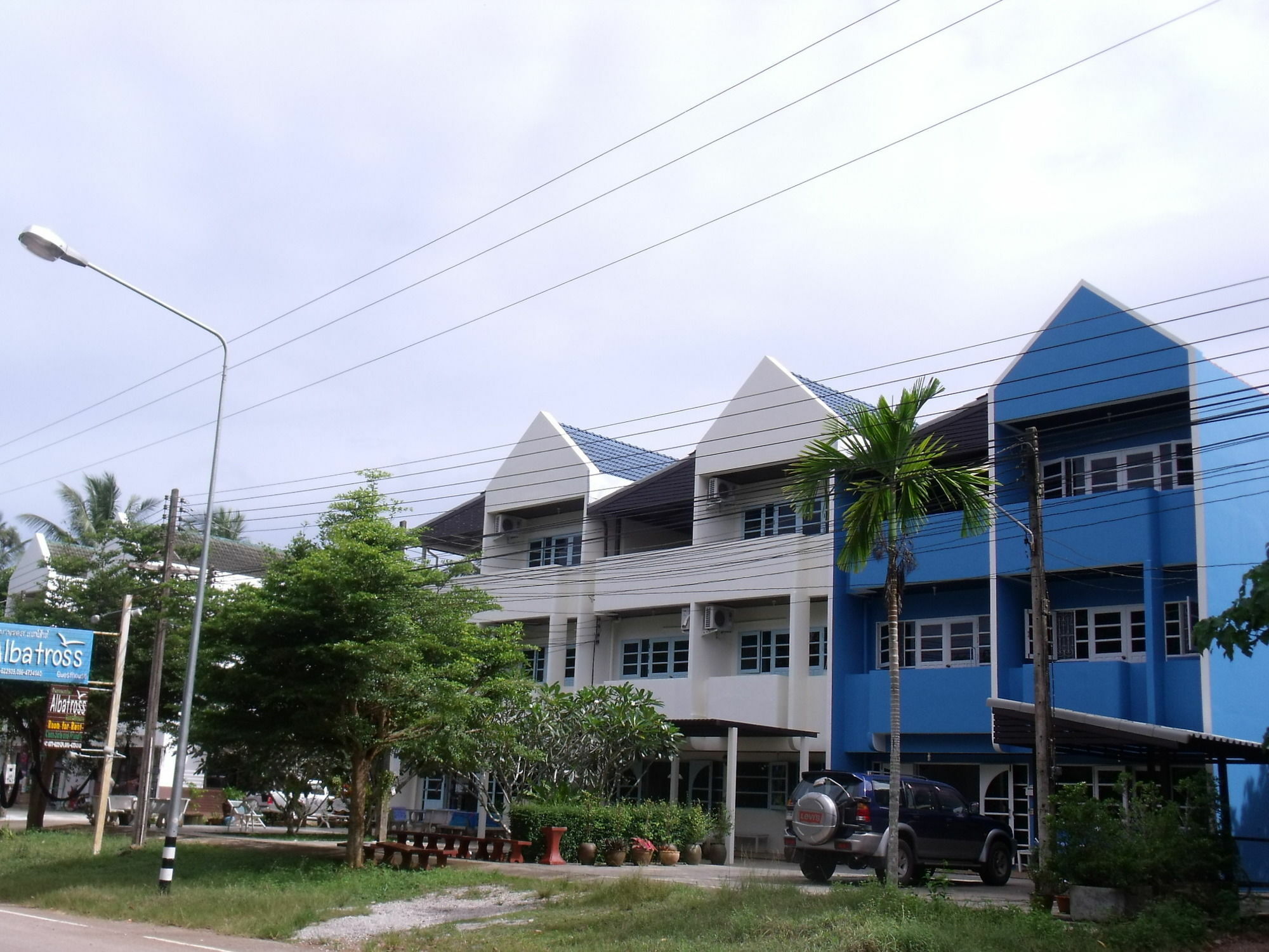 Albatross Guesthouse @ Thungwualaen Beach Pathiu Exterior foto